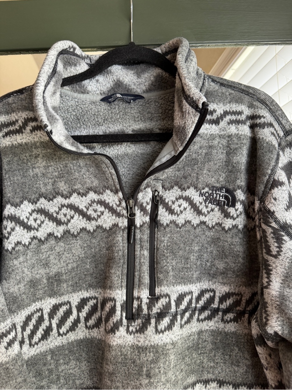 The North Face Gordon Lyons 1/4 Zip Fleece Pullover Mens XXL Gray Aztec Tribal - Picture 4 of 5